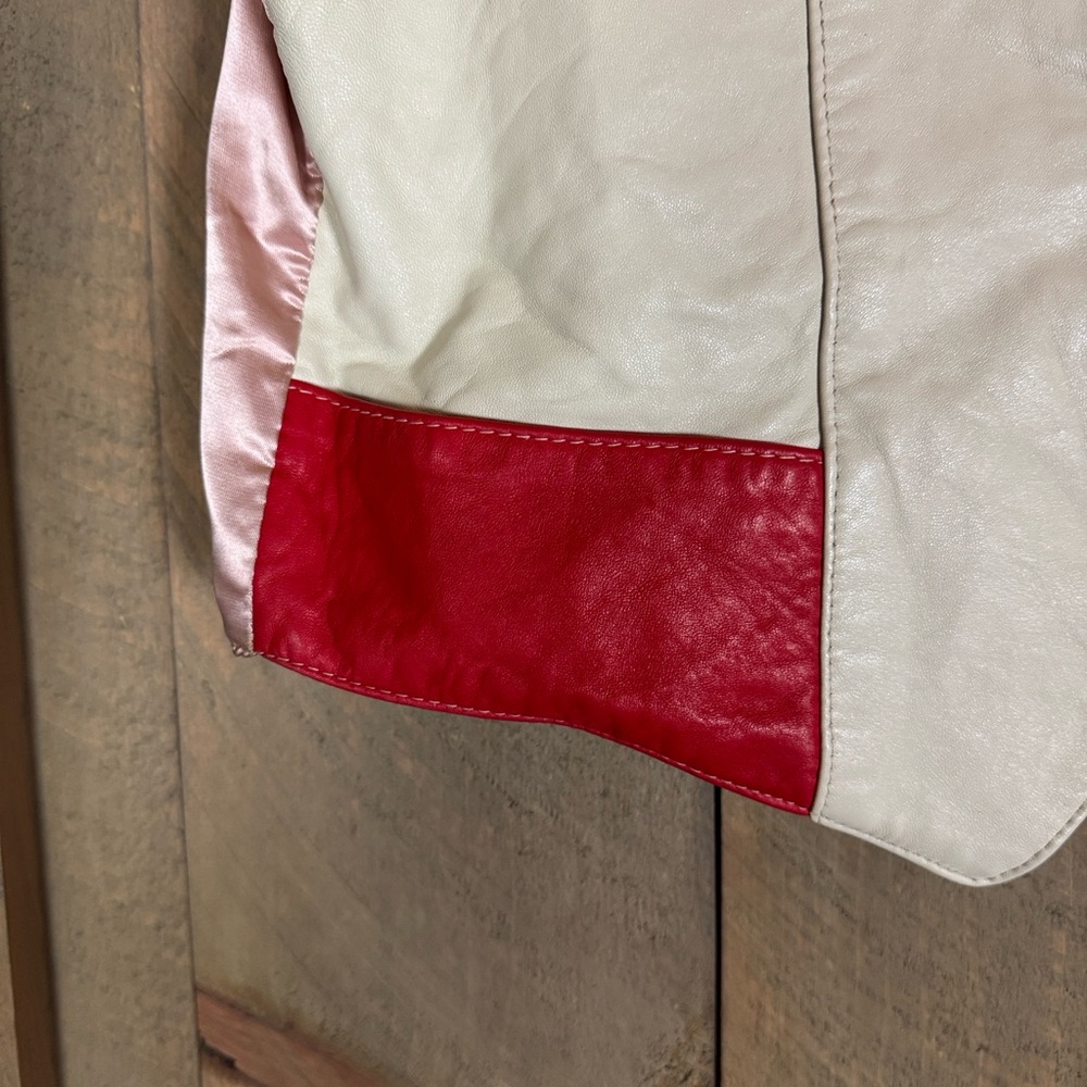 Vintage Charle’s Studio 2001 red and ivory leather vest with satin back Large - Picture 5 of 9